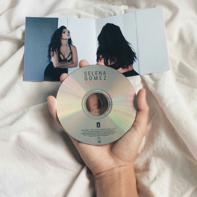 آلبوم Revival – Selena Gomez