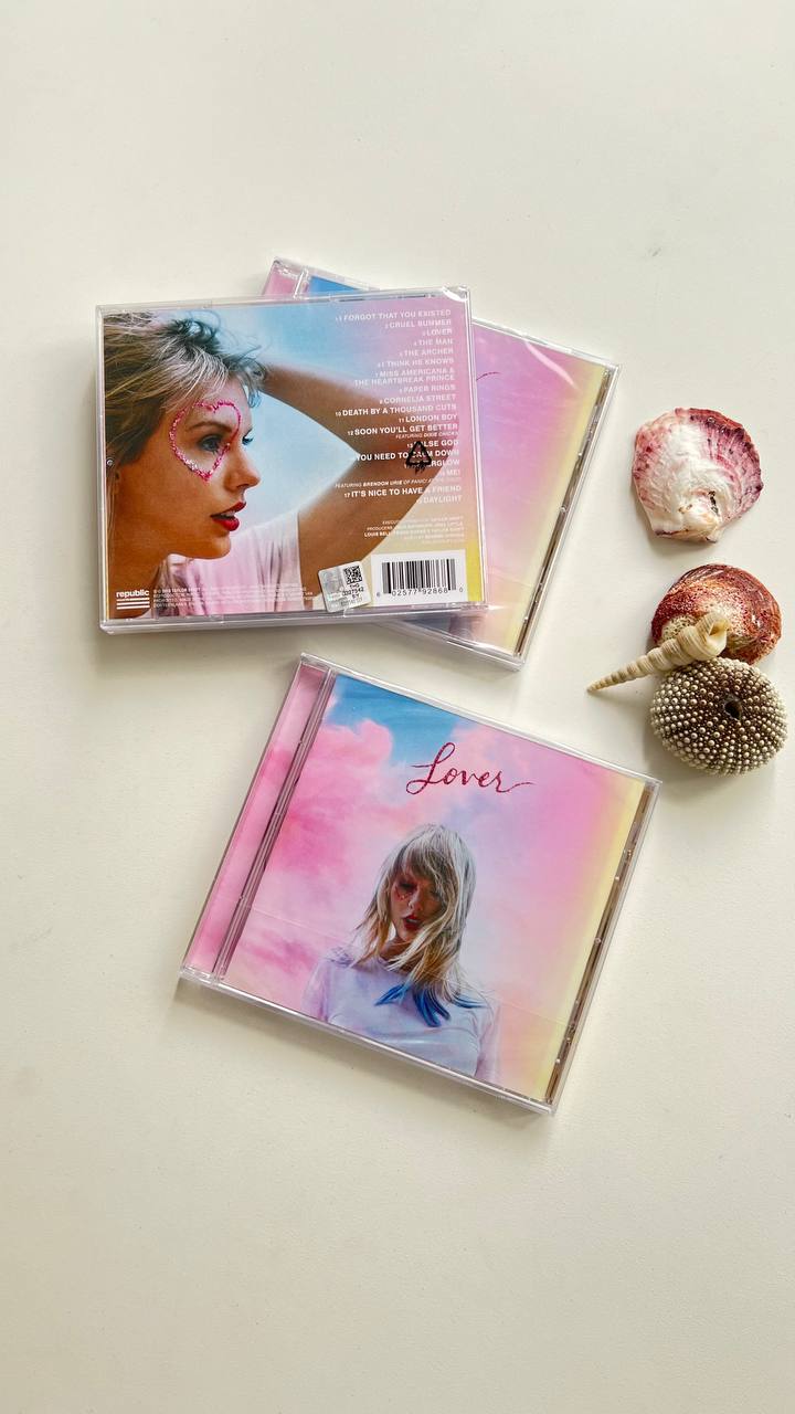 آلبوم اورجینال Lover – Taylor Swift